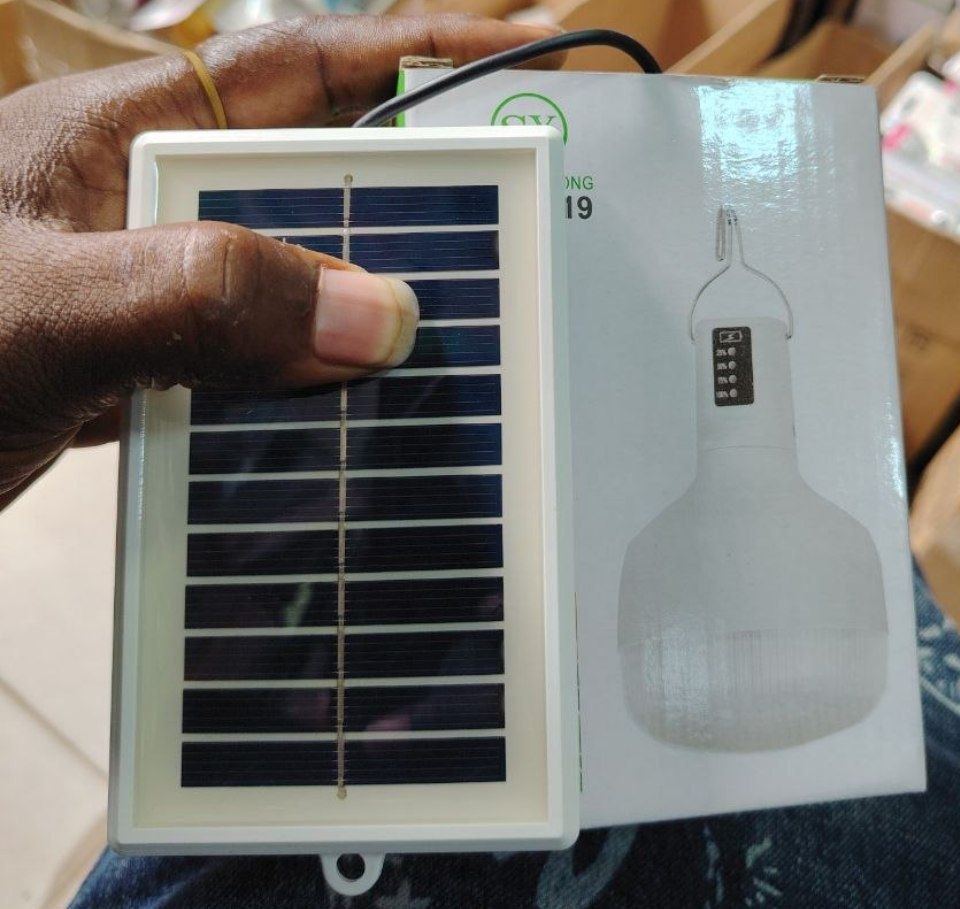 Hanging Rechargeable bulb with panel