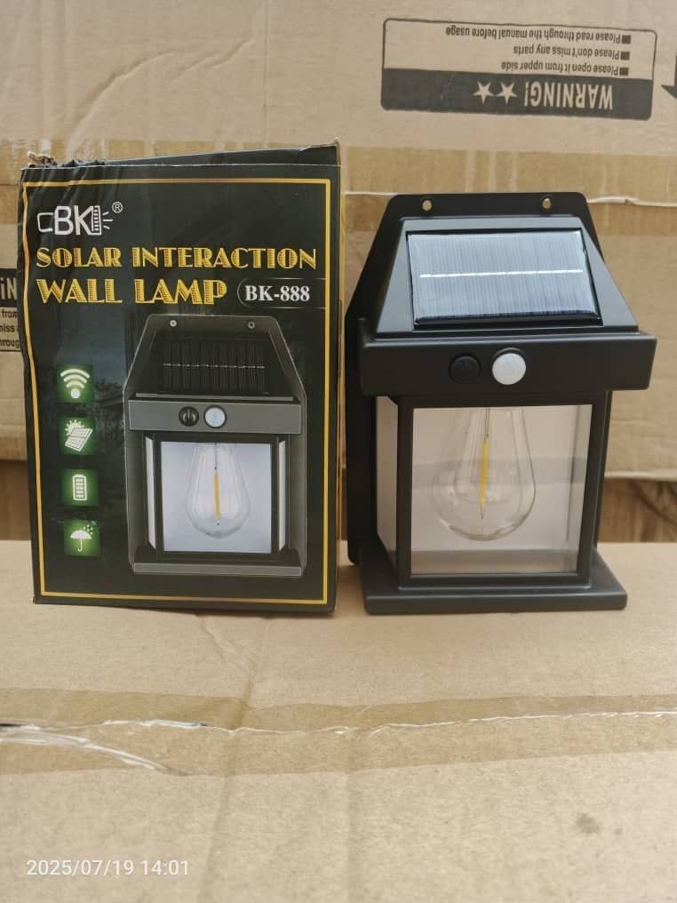 Wall solar lamp