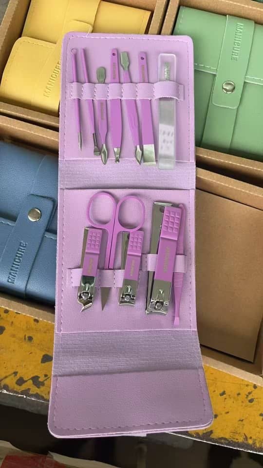 Coloured Big manicure set