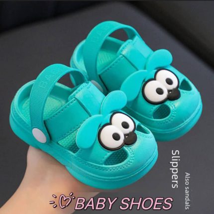 Kiddies Crocs (Green, size 32/33)