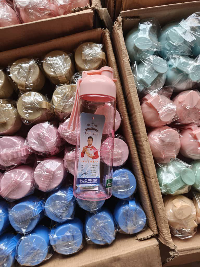 Water bottle