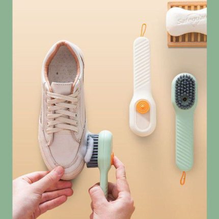 Shoe brush